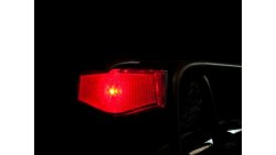 Feu arrière à led avec condensateur, option monté sur un cycle