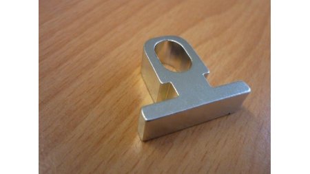 Pièce fixation tendeur de chaîne