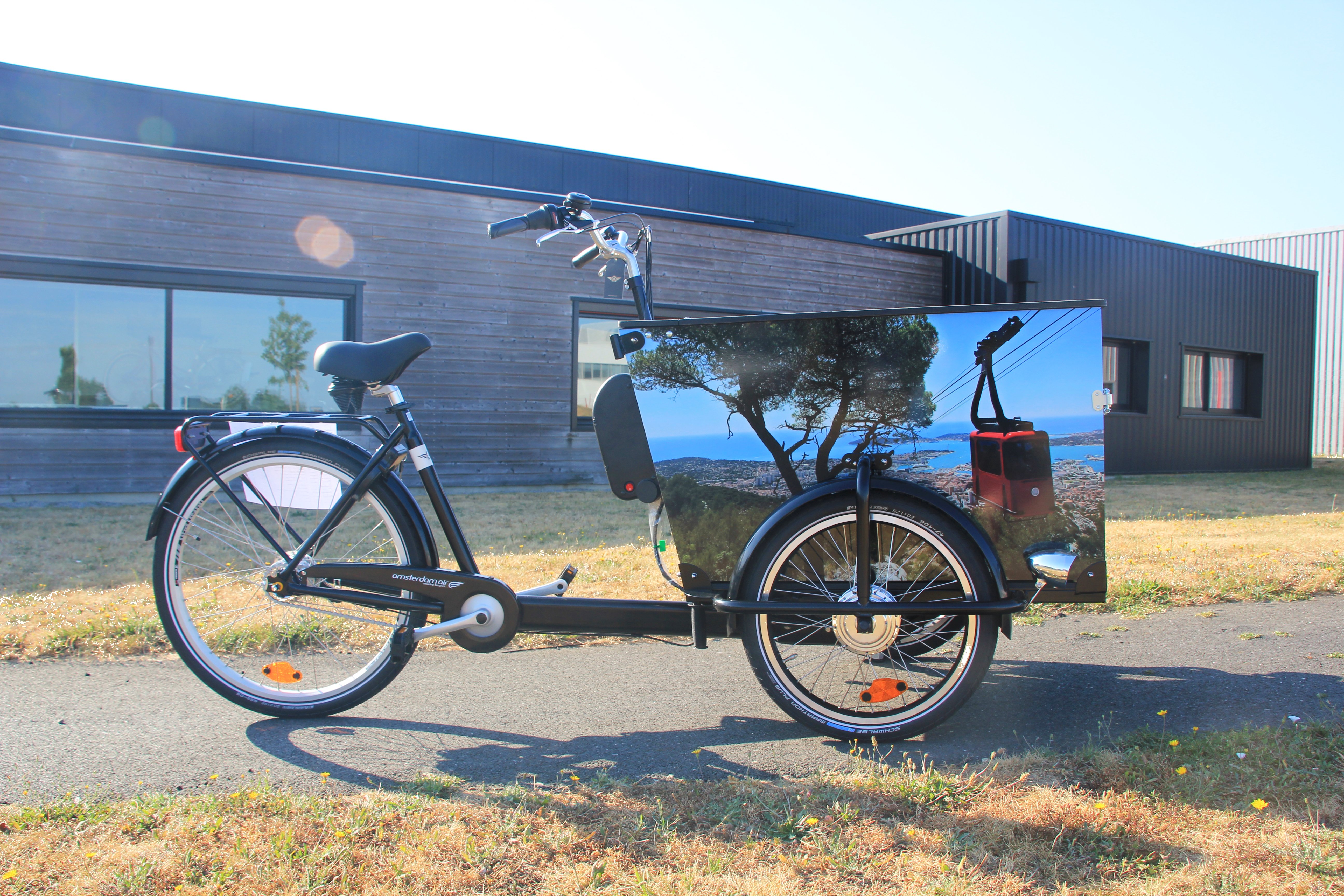 Tourisme Provence Méditerranée - Triporteur Livreur Bimoteur Amsterdam Air Pro.