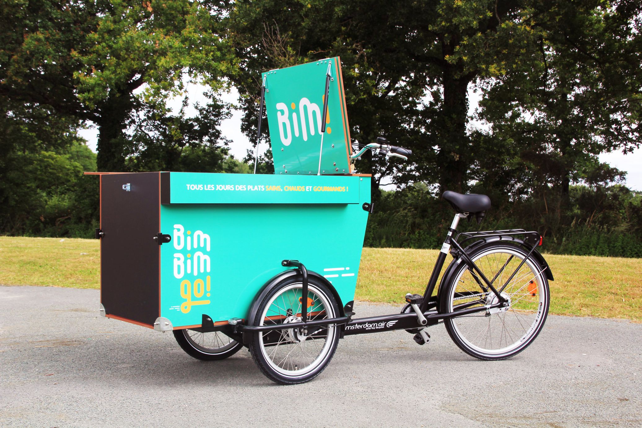 Bim Bim Go - Triporteur électrique personnalisé Amsterdam Air. 